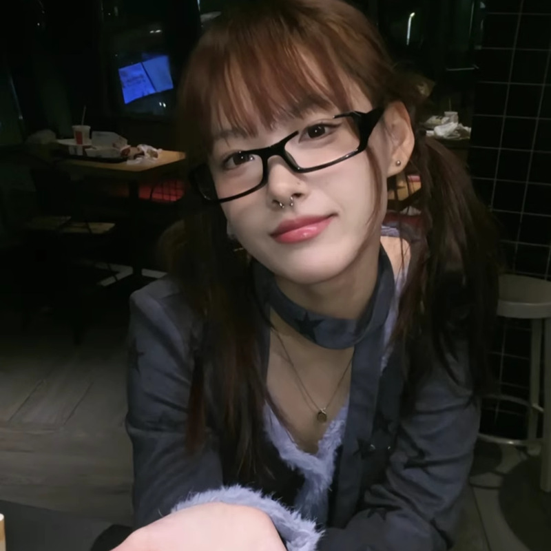 Y2K Black Half Frame Glasses W - Photo Booth Frame 评论和价格