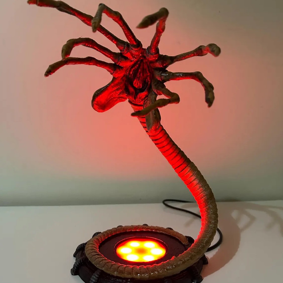 Alien Facehugger Lamp Nightlig - Neon Sign Party 评论和价格